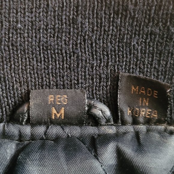 Vintage Men's 'Weekends' Black Genuine Leather Bomber Jacket - Picture 11 of 13